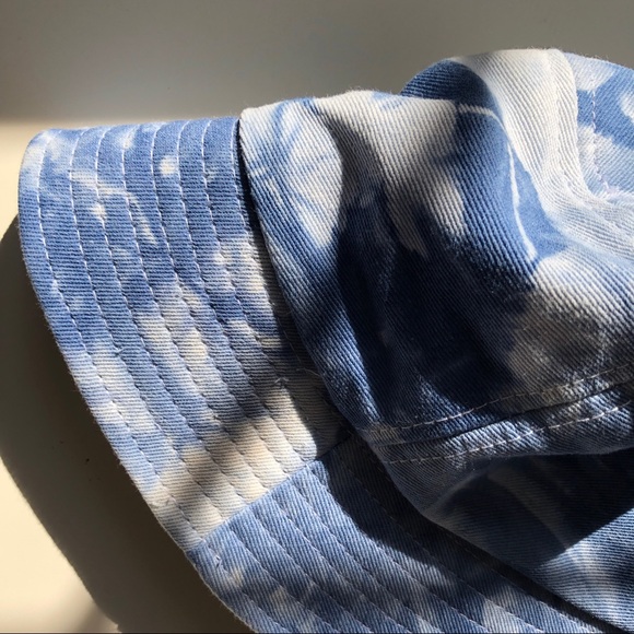 New Blue tie dye bucket hat - Picture 2 of 4